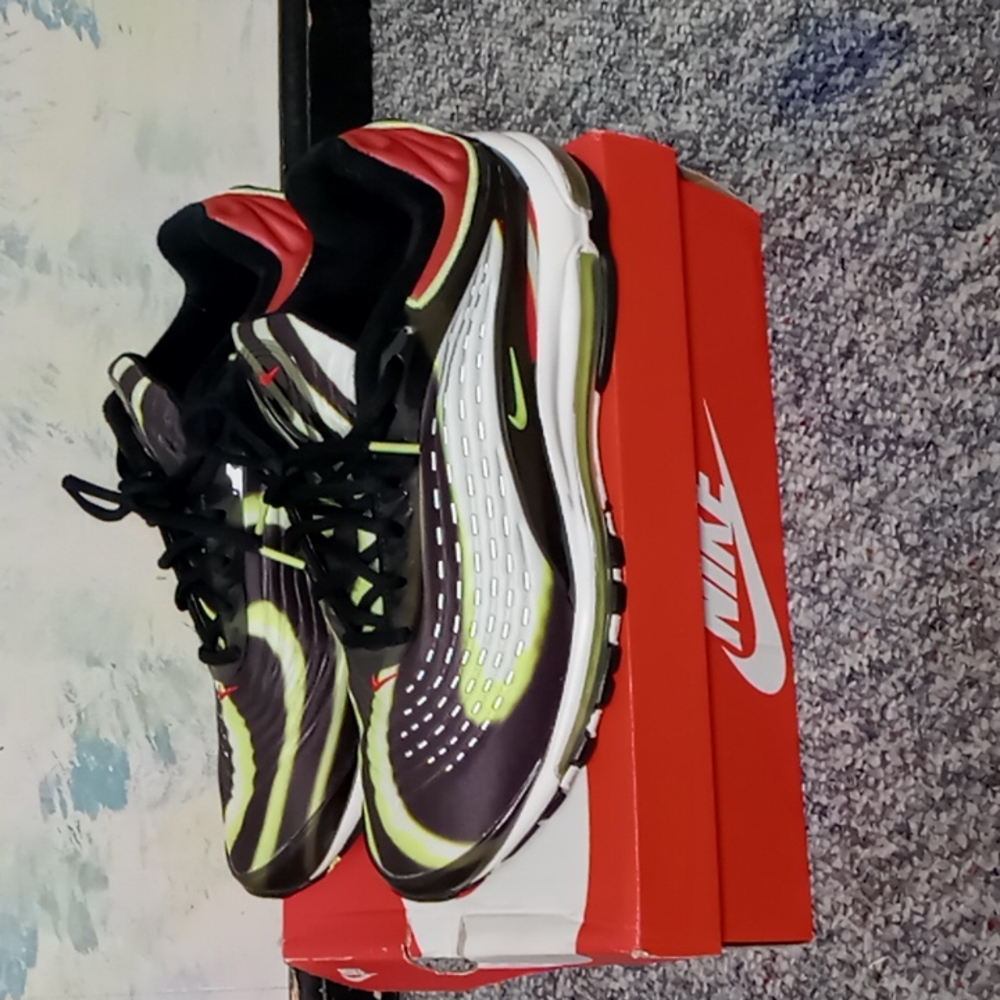 Air Max Deluxe